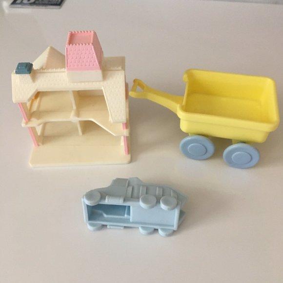 SOLD!!  VTG Playskool Dollhouse Bunkbeds - Picture 7 of 10